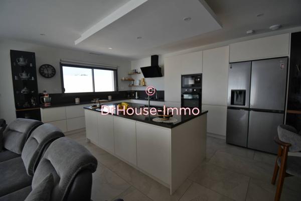 Maison à vendre 4 pièces de 146 m²