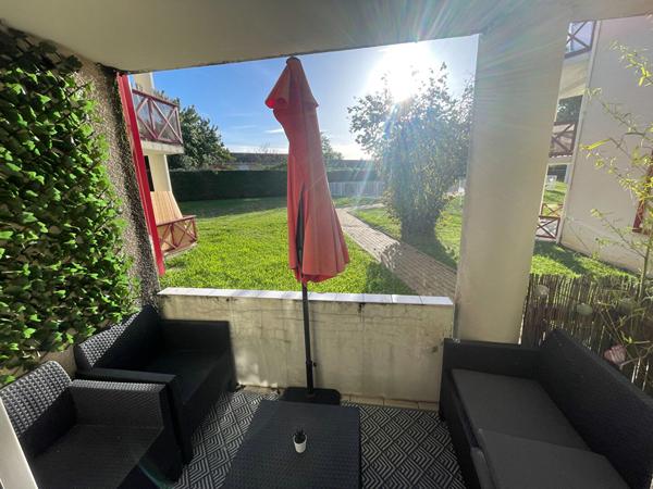 Appartement à louer St Pierre du Mont 1 chambre cave parking terrasse piscine