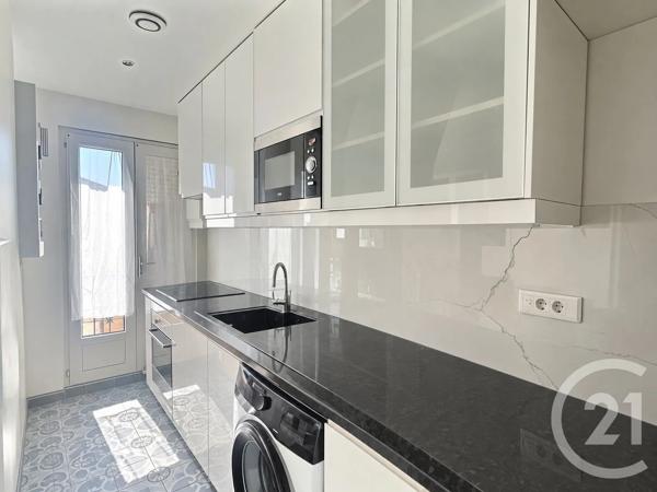 Appartement F3 à vendre  3 pièces - 44,20 m 2   NOISY LE SEC  - 93