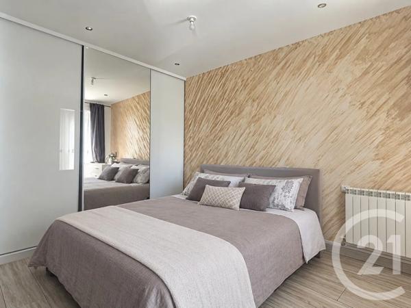 Appartement F3 à vendre  3 pièces - 44,20 m 2   NOISY LE SEC  - 93
