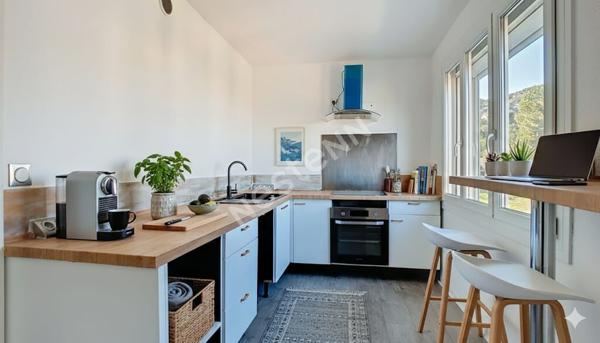 Appartement T4 avec Terrasse et Vue dégagée