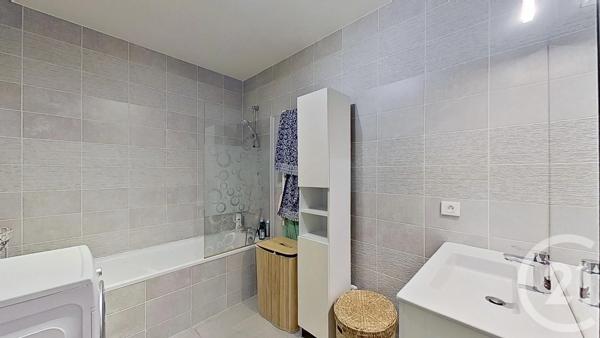 Appartement F5 à vendre  5 pièces - 103,98 m 2   NOGENT SUR MARNE  - 94