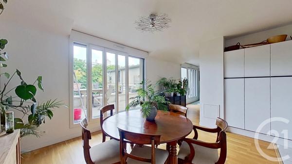 Appartement F5 à vendre  5 pièces - 103,98 m 2   NOGENT SUR MARNE  - 94