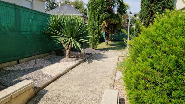 Maison familiale soigneusement rénovée