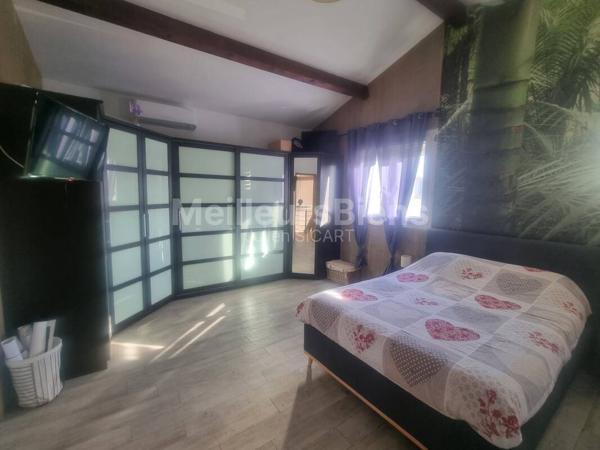 Villa 4 faces de 180m²