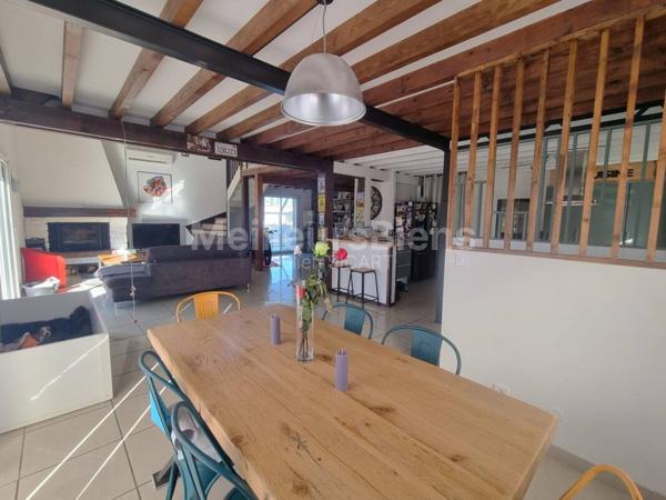 Villa 4 faces de 180m²