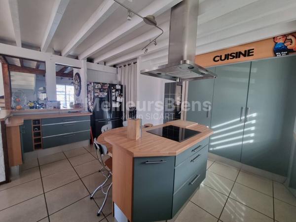 Villa 4 faces de 180m²