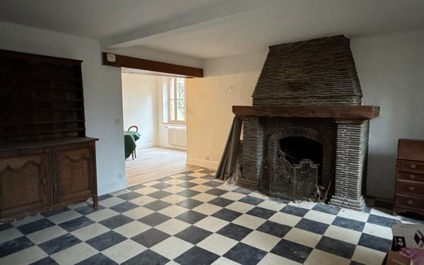 Maison à vendre    4 pièces • 150 m2 Évreux