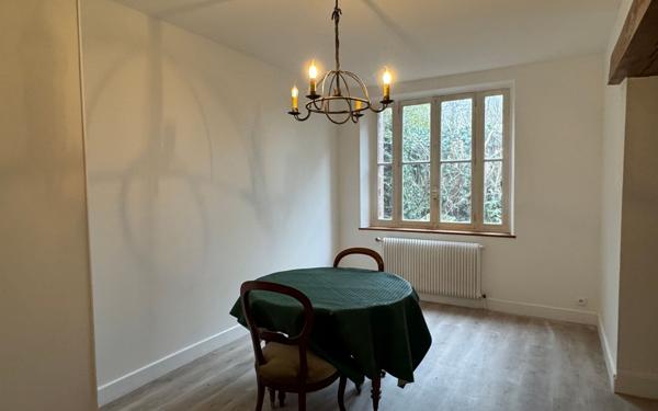 Maison à vendre    4 pièces • 150 m2 Évreux