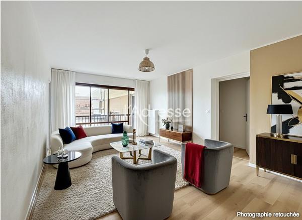 CHELLES À 10 MINUTES À PIED DE LA GARE F2 DE 63 m² AVEC BALCON, PARKING ET CAVE
