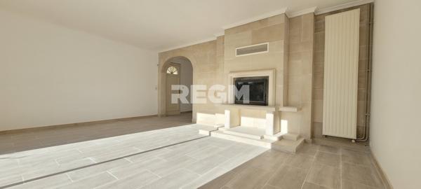 Saint-André-les-Vergers (10120) Maison de Maître-Artisan Tailleur de Pierre à Saint-André-les-Vergers