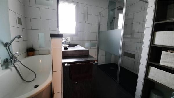 Maison atypique - 4 chambres