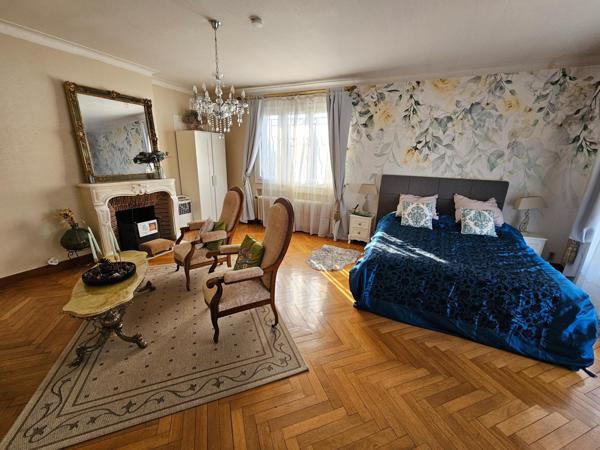 Maison 175 m² Saint Yorre proche des commodités avec vie de plain pied