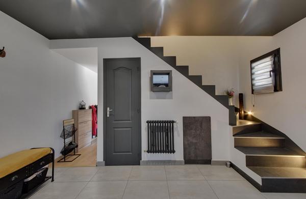 Maison individuelle 7 pièces - superbes prestations !