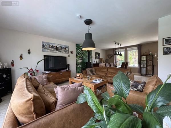 Maison à vendre à Nouzilly dans l'Indre-et-Loire (37380), ref : 37037/374B