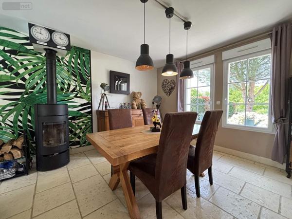 Maison à vendre à Nouzilly dans l'Indre-et-Loire (37380), ref : 37037/374B