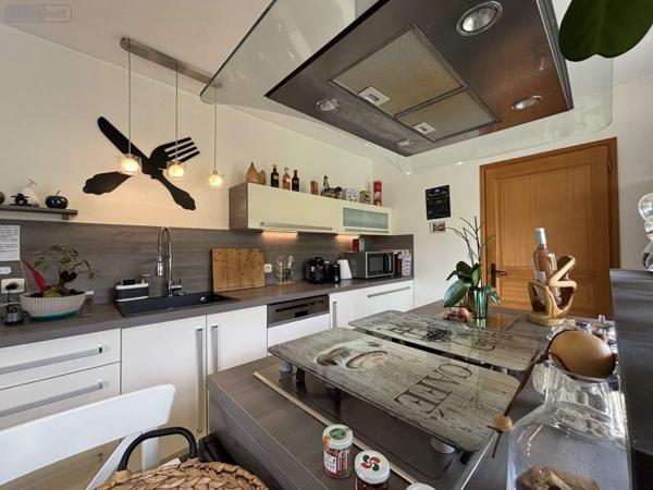 Maison à vendre à Nouzilly dans l'Indre-et-Loire (37380), ref : 37037/374B