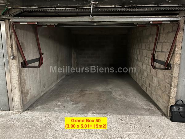 Paris!!! Rare à la vente!!! Lot de 8 grands boxes!!!!