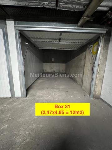 Paris!!! Rare à la vente!!! Lot de 8 grands boxes!!!!