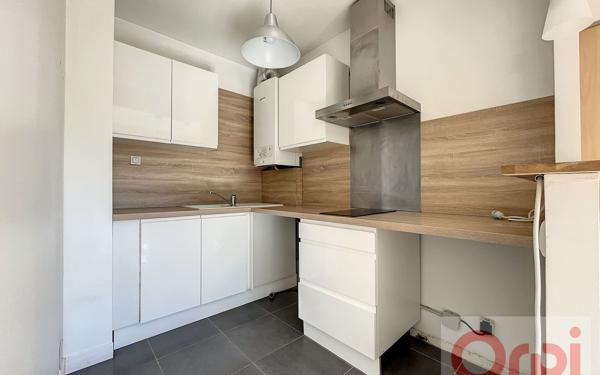 Appartement à louer    1 pièce • 25,65 m2 Chantilly