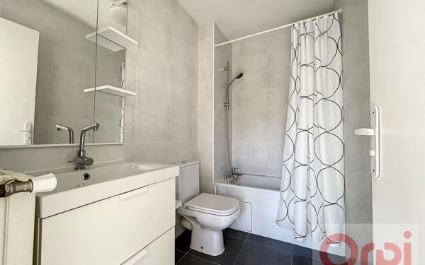 Appartement à louer    1 pièce • 25,65 m2 Chantilly