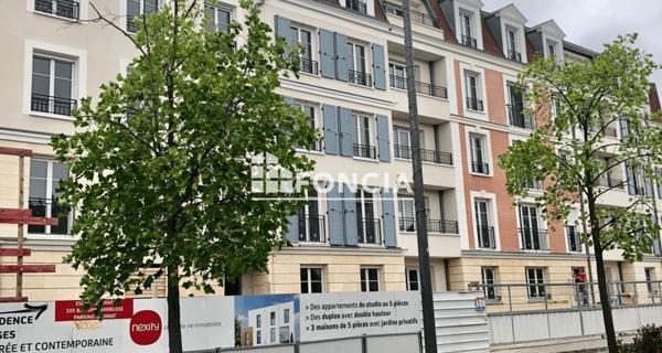 Location Appartement 3 pièces 55.8 m² - Houilles 78800