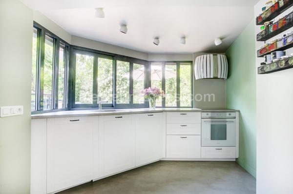 Charmante maison de ville rénovée au coeur de Brancas