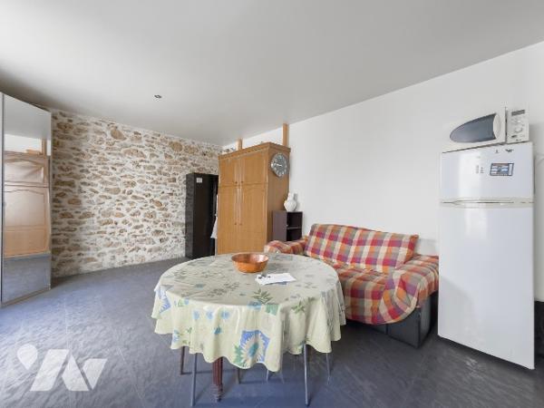 Studio de 28m2 lumineux et au calme