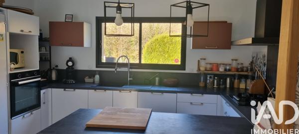 Maison à vendre 5 pièces 114 m² Laguenne-sur-Avalouze