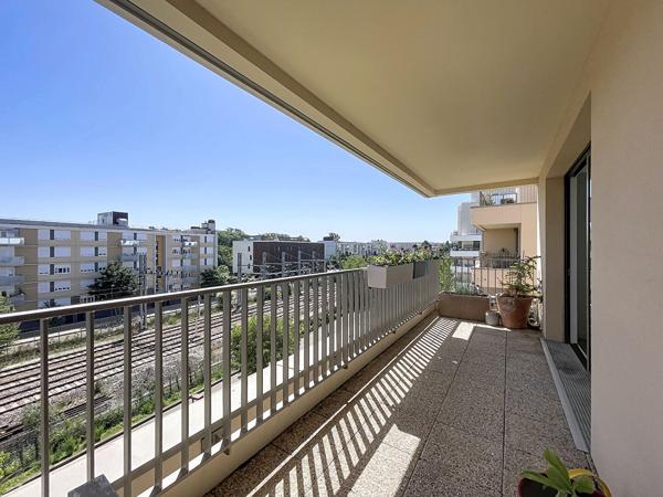 Appartement 3 pièces de 54.84 m² - Saint-Germain-en-Laye, quartier Grande Ceinture