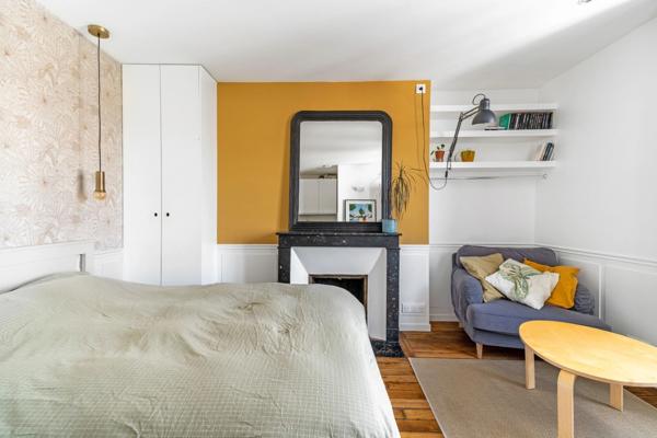 PARIS (75012) – PICPUS/NATION - STUDIO – 17M2 – TRÈS CALME – TRÈS LUMINEUX – DERNIER ÉTAGE - VUE DÉGAGÉE SUR COUR ARBORÉE – GARDIEN