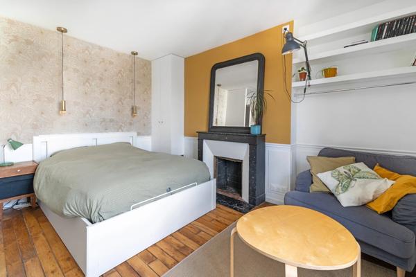PARIS (75012) – PICPUS/NATION - STUDIO – 17M2 – TRÈS CALME – TRÈS LUMINEUX – DERNIER ÉTAGE - VUE DÉGAGÉE SUR COUR ARBORÉE – GARDIEN