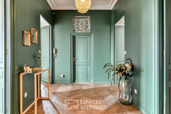 Appartement Haussmannien avec vue exceptionnelle