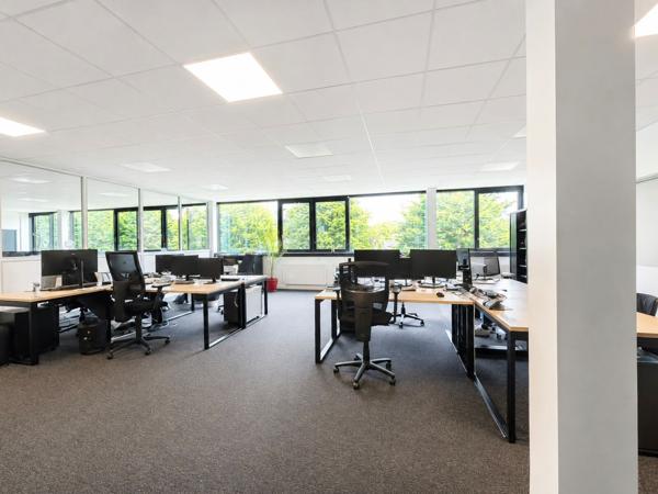 Bureaux à louer à MONT SAINT AIGNAN 76130