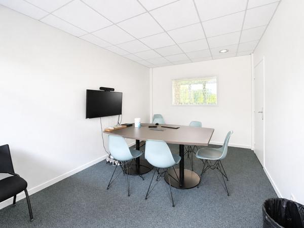 Bureaux à louer à MONT SAINT AIGNAN 76130