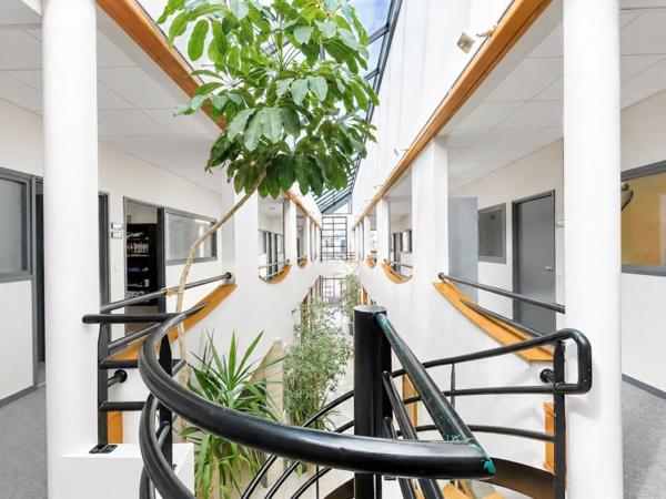 Bureaux à louer à MONT SAINT AIGNAN 76130