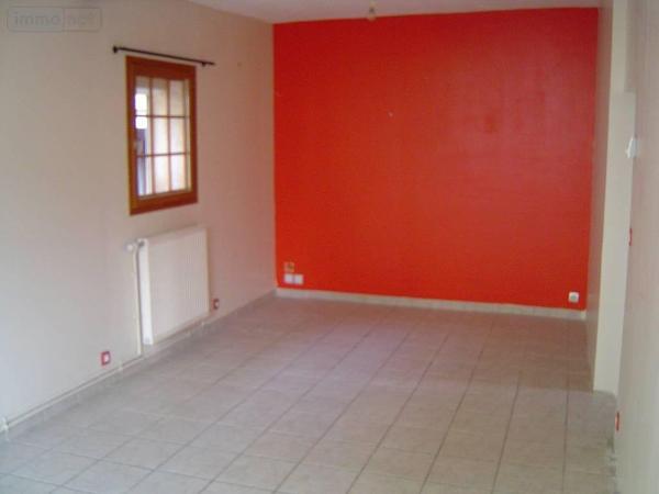 Maison de ville à louer à Pont-de-l'Arche dans l'Eure (27340), ref : 27063-171141