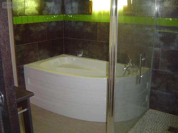 Maison de ville à louer à Pont-de-l'Arche dans l'Eure (27340), ref : 27063-171141