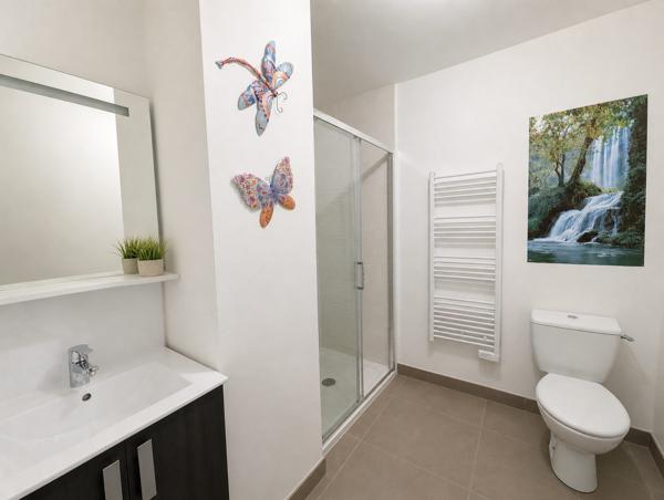 BONNEVILLE – Appartement 2 pièces de 44 m² avec terrasse et