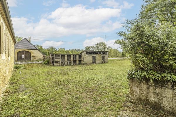 Le Vignon En Quercy, le charme de la pierre, zéro travaux, prête à vivre! Le vignon en quercy