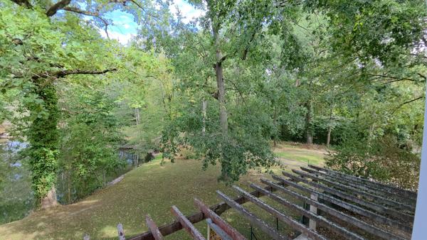 Appartement St Cheron 2 pièces de 38.57 m2 avec vue sur foret et étang privé !