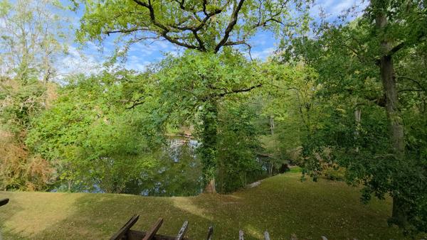 Appartement St Cheron 2 pièces de 38.57 m2 avec vue sur foret et étang privé !
