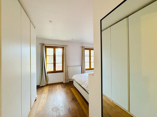 BORDEAUX Saint-Michel - Appartement T3 de caractère - Vue exceptionnelle sur la Flèche St Michel , Bordeaux