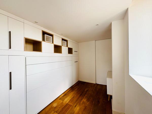 BORDEAUX Saint-Michel - Appartement T3 de caractère - Vue exceptionnelle sur la Flèche St Michel , Bordeaux