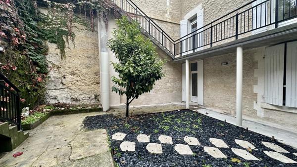 Appartement à vendre 3 pièces BARBEZIEUX SAINT HILAIRE (16)