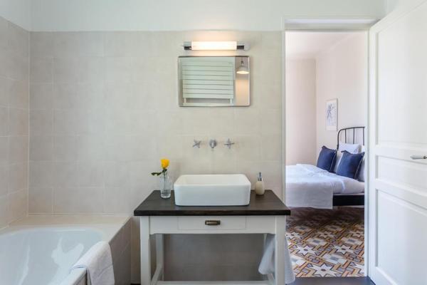 L'Isle-sur-la-Sorgue (84800) PROPRIETE 350 M2