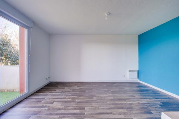 Saint-Louis-de-Montferrand (33440) Appartement 2 pièces de 43m2 avec balcon et parkings