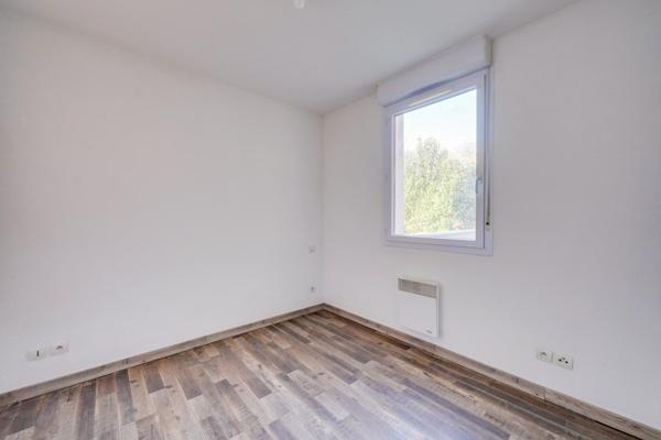 Saint-Louis-de-Montferrand (33440) Appartement 2 pièces de 43m2 avec balcon et parkings