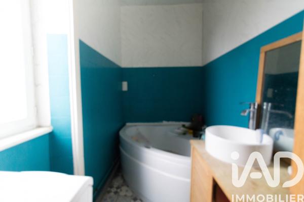 Maison à vendre 4 pièces 80 m² Magnac-Bourg