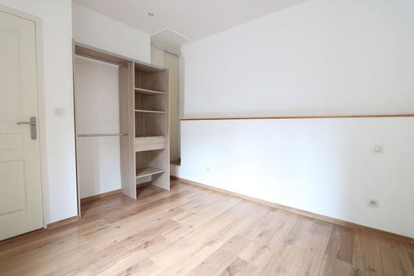 Orleans - rue Jeanne d'ARC - Appartement Orleans 2 pièce(s) 70 m2